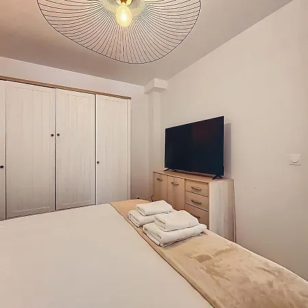 Apartment Rives De Lorne *